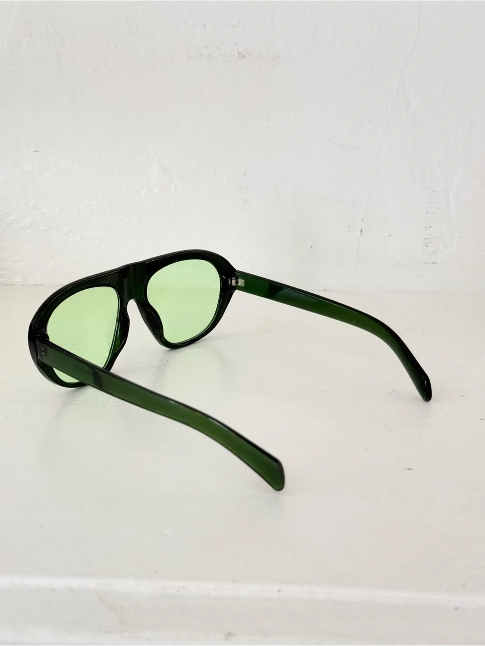 ✧ green tinted oversized aviator sunglasses ✧